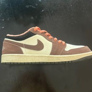 Jordan 1 low (Mocha)
